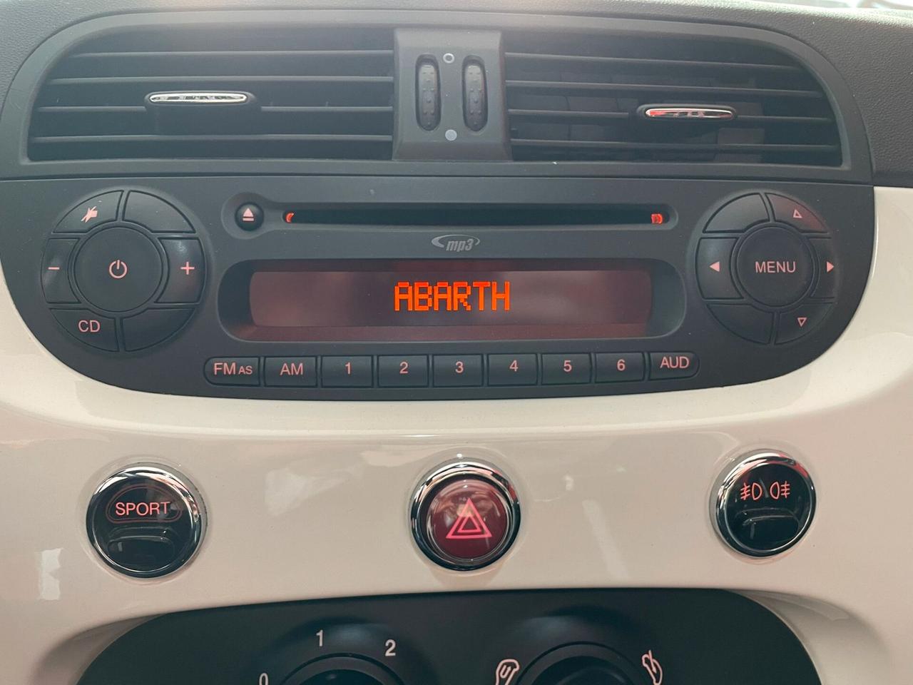 ABARTH 500C 1.4T-JET 140cv