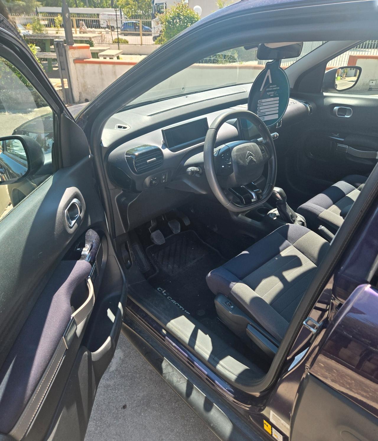 Citroen C4 Cactus PureTech 82 S&S ETG Shine Edition