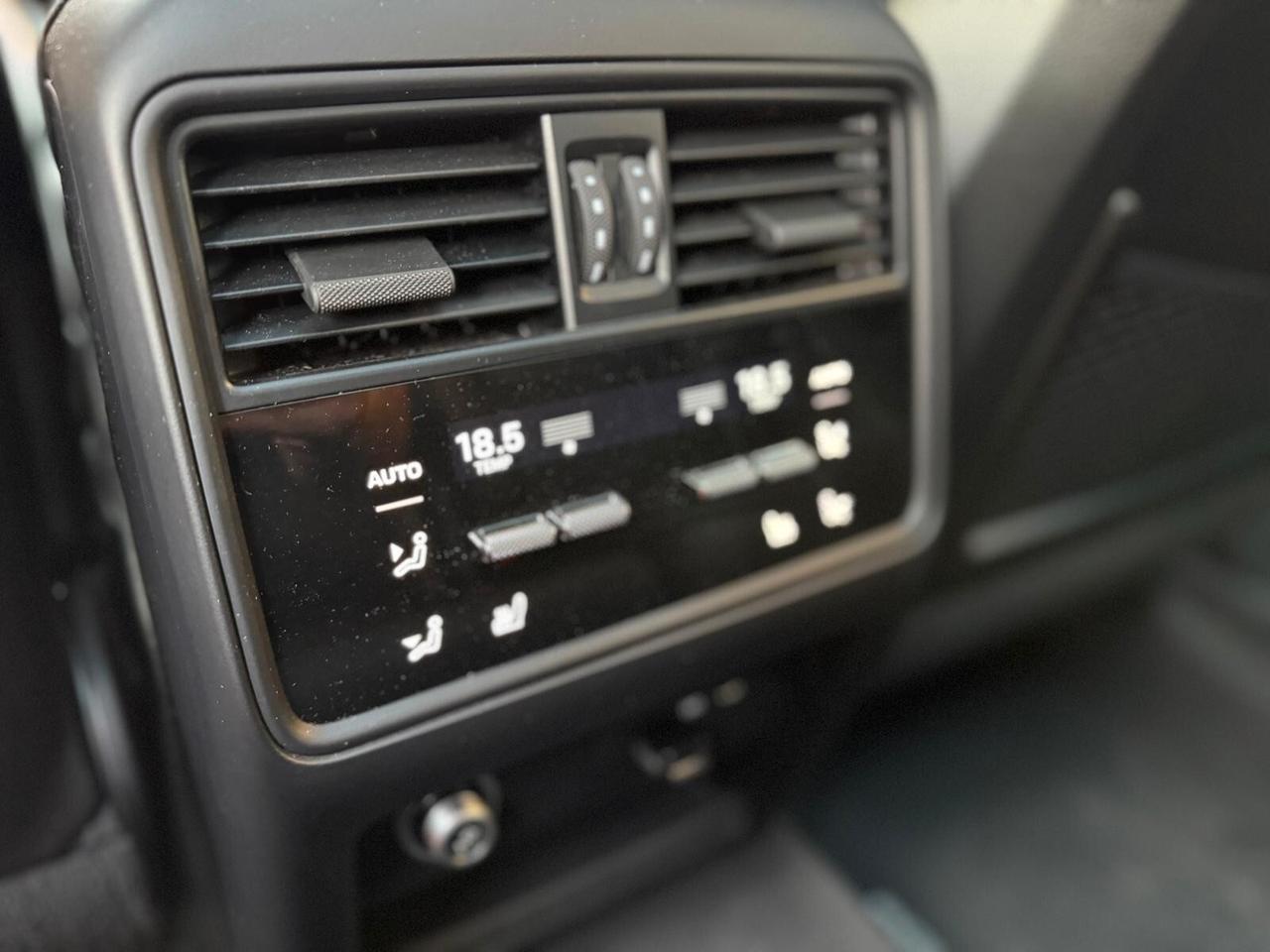 Porsche Cayenne Coupé 3.0 V6 E-Hybrid