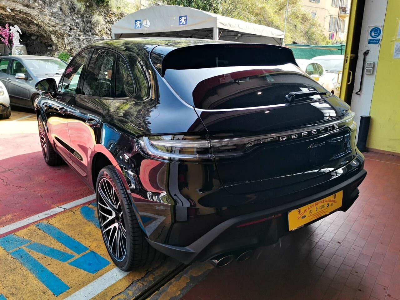 Porsche Macan 2.0 T PDK FULL OPTIONALS NOLEGGIO lungo termine