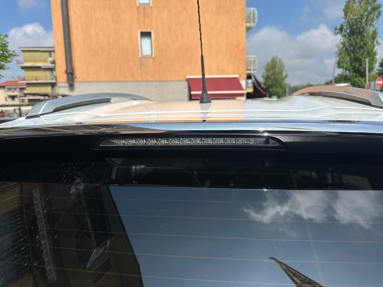 Peugeot 2008 PureTech Turbo 110 EAT6 S&S Black Matt