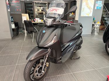 Piaggio Beverly 300 Deep Black Euro5 - 0 Sinistri