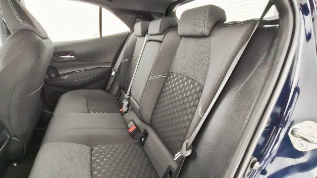 TOYOTA Corolla 1.8 Hybrid Active