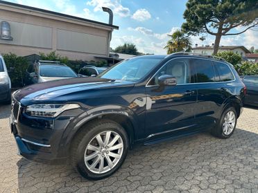 Volvo XC 90 XC90 D5 AWD Geartronic 7 posti Momentum