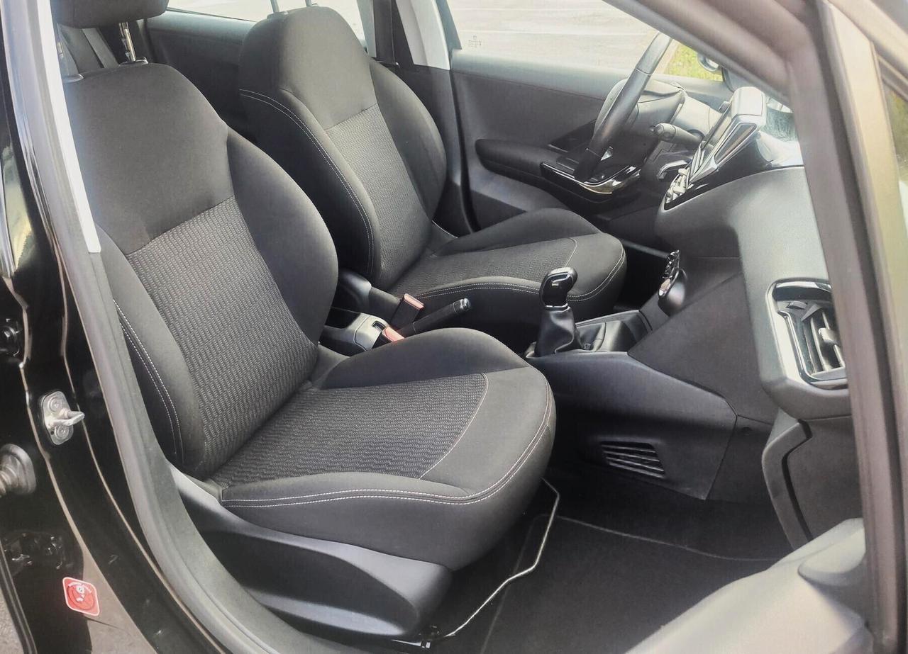 PEUGEOT 208 ALLURE- 1.6 HDI - NEOPATENTATI