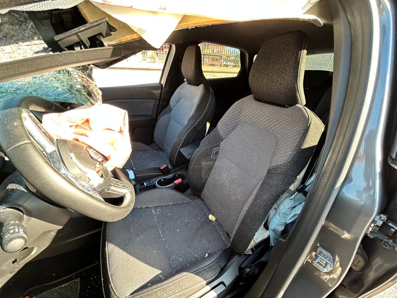 Renault Nuova Captur 1.0 Benz/GPL 100CV - 2024 Incidentata