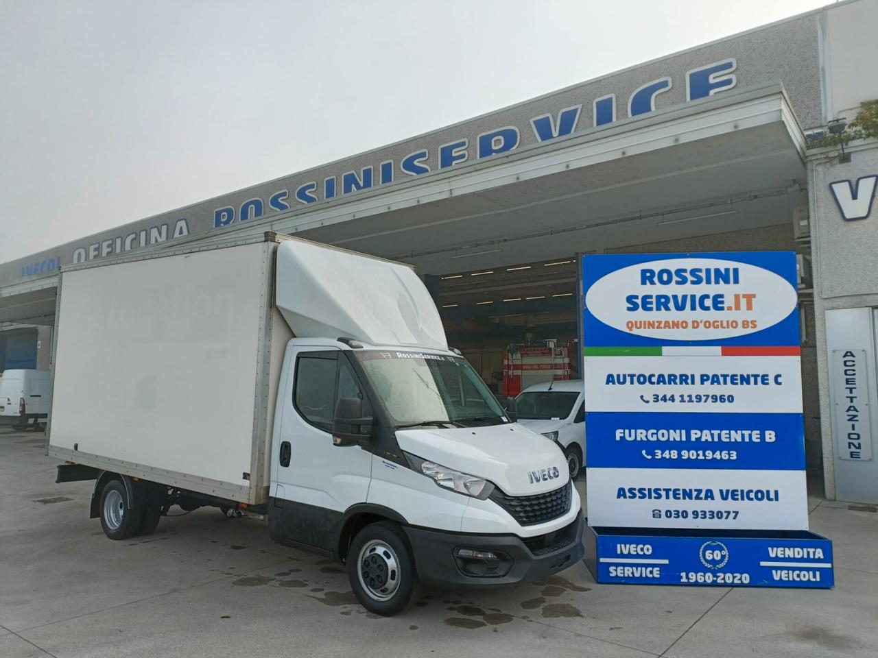 Iveco Daily 35C16 2.3 FURGONE BOX