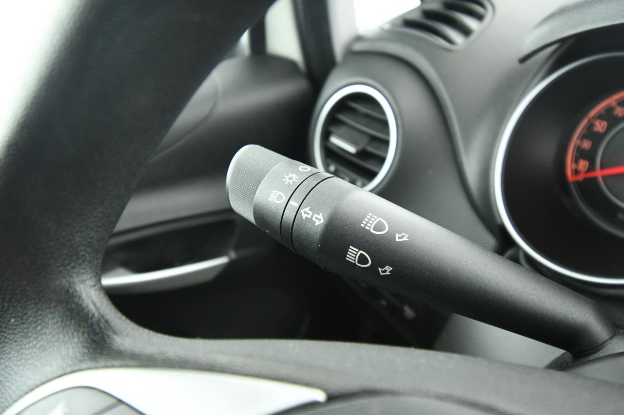 FIAT Punto 5p 1.4 natural power Easy 70cv NEOPATENTATI+C15"