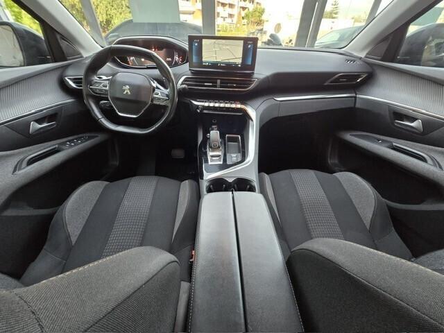 Peugeot 3008 BlueHDi 130 S&S EAT8 Active Pack