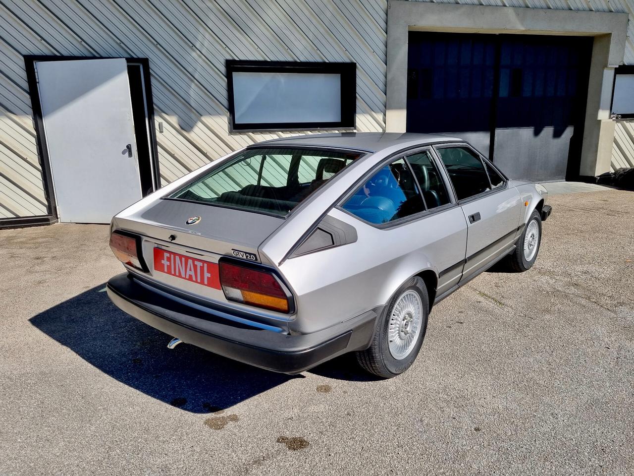 Alfa Romeo Alfetta GTV 2.0