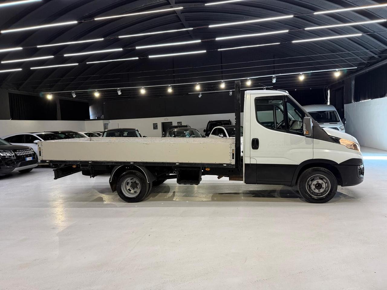 IVECO DAILY CASSONE FISSO