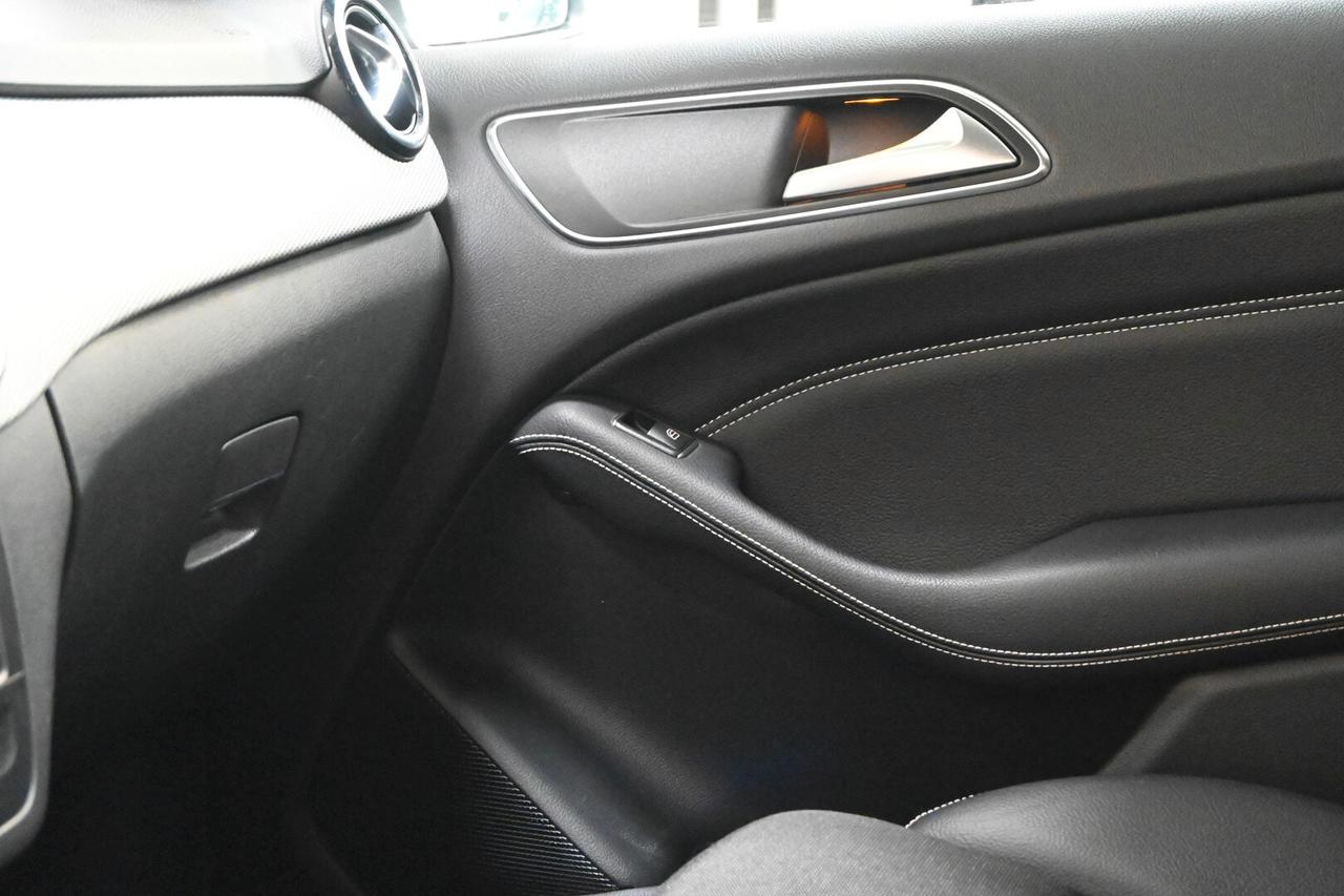 MERCEDES Classe B (T246/242) B 200 d Automatic ...