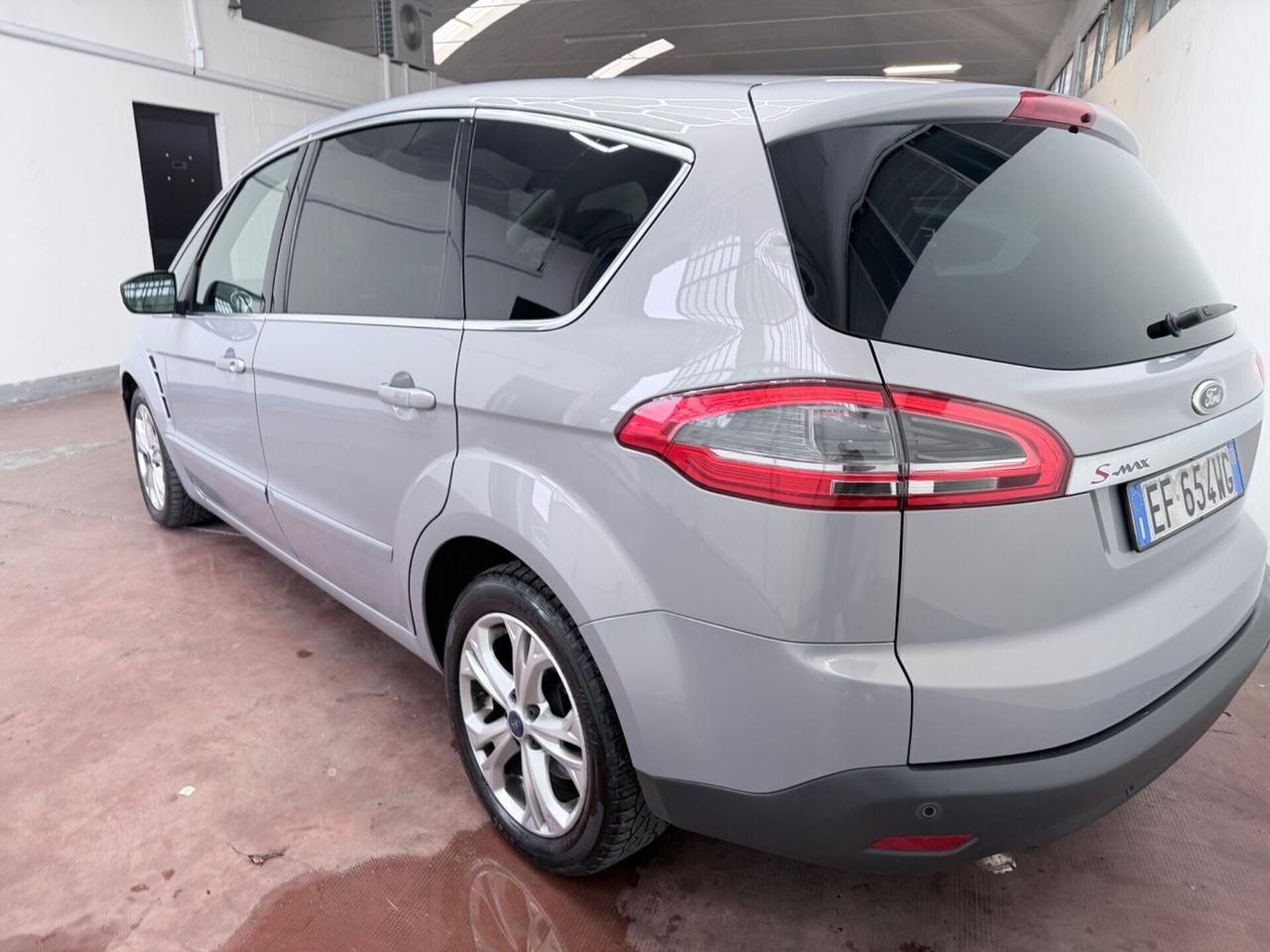 Ford S-Max 2.0 TDCi 163CV Titanium 7 posti