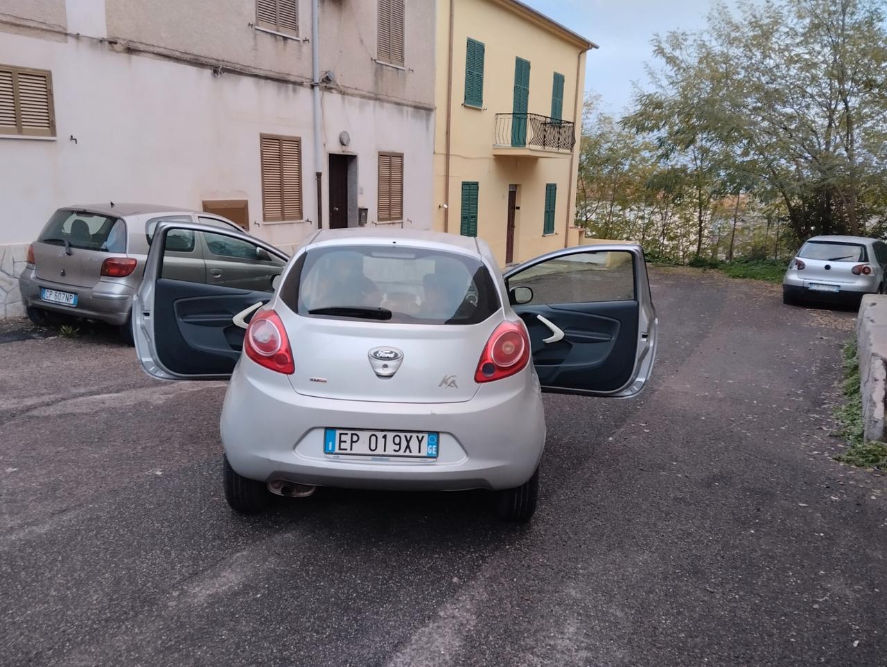 Ford Fiesta 1.4 TDCi 70CV 3 porte Titanium