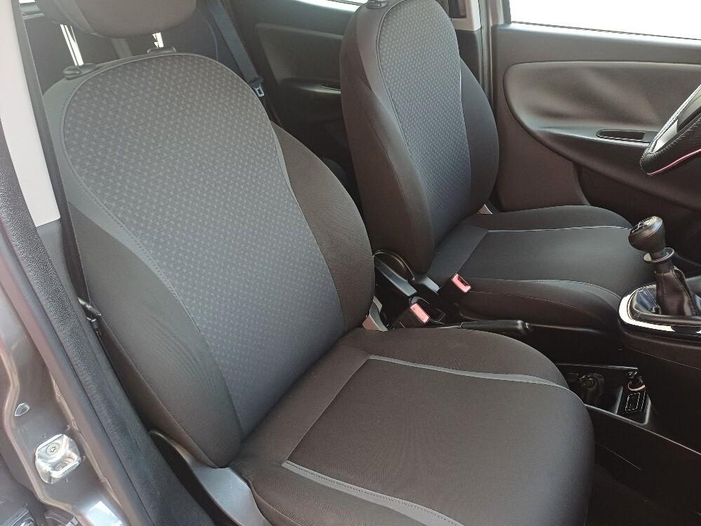 Lancia Ypsilon 1.2 69 CV 5 porte GPL Ecochic Gold