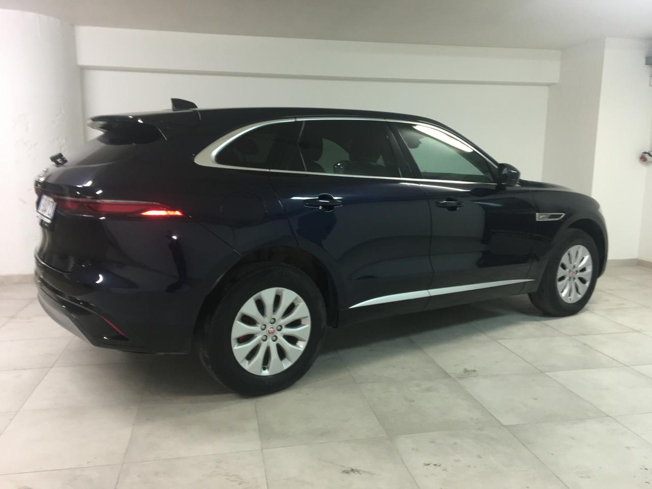 Jaguar F-Pace 2.0 D 204 CV AWD aut.