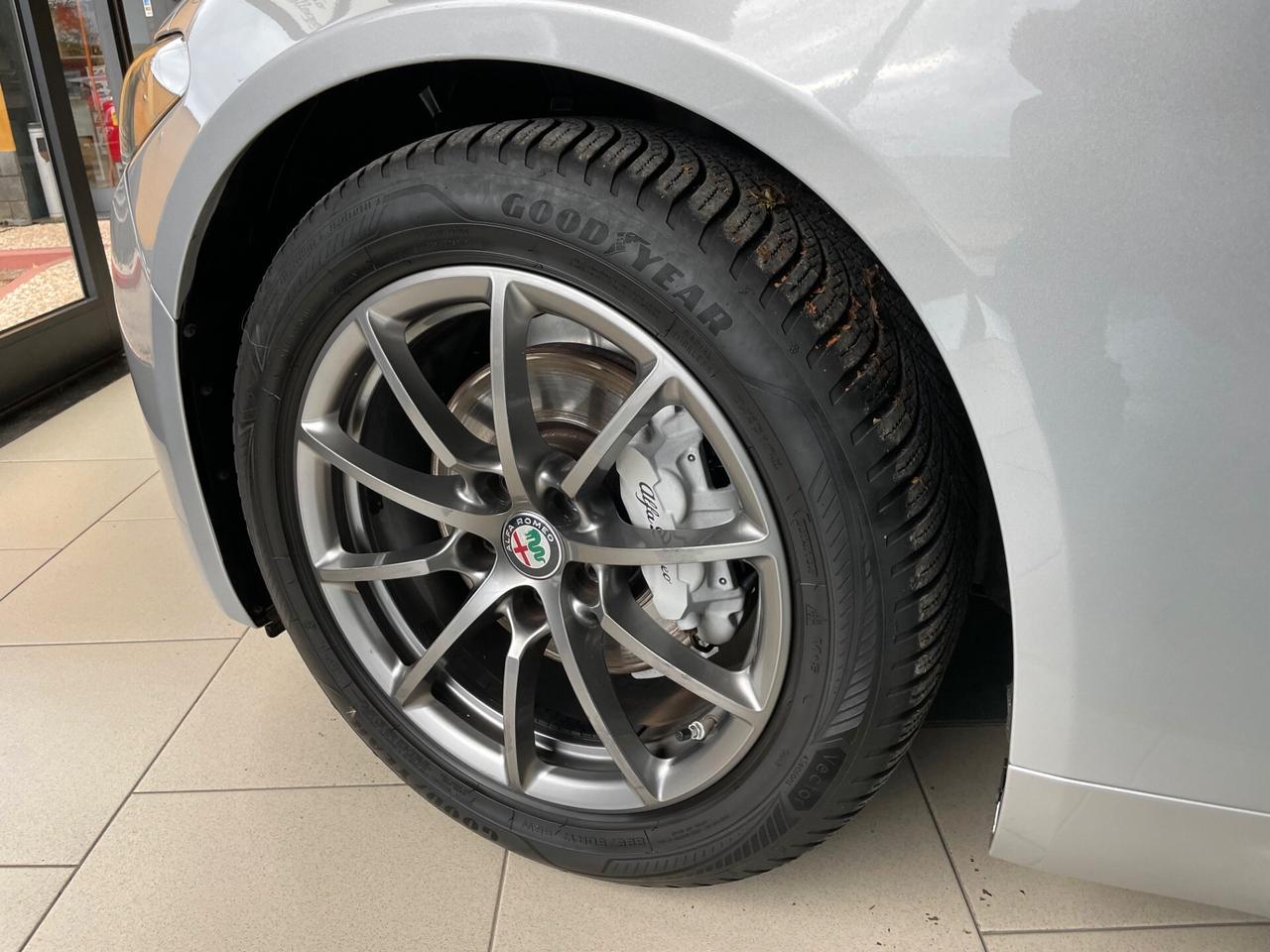 Alfa Romeo Giulia 2.2 Turbodiesel 136 CV Business