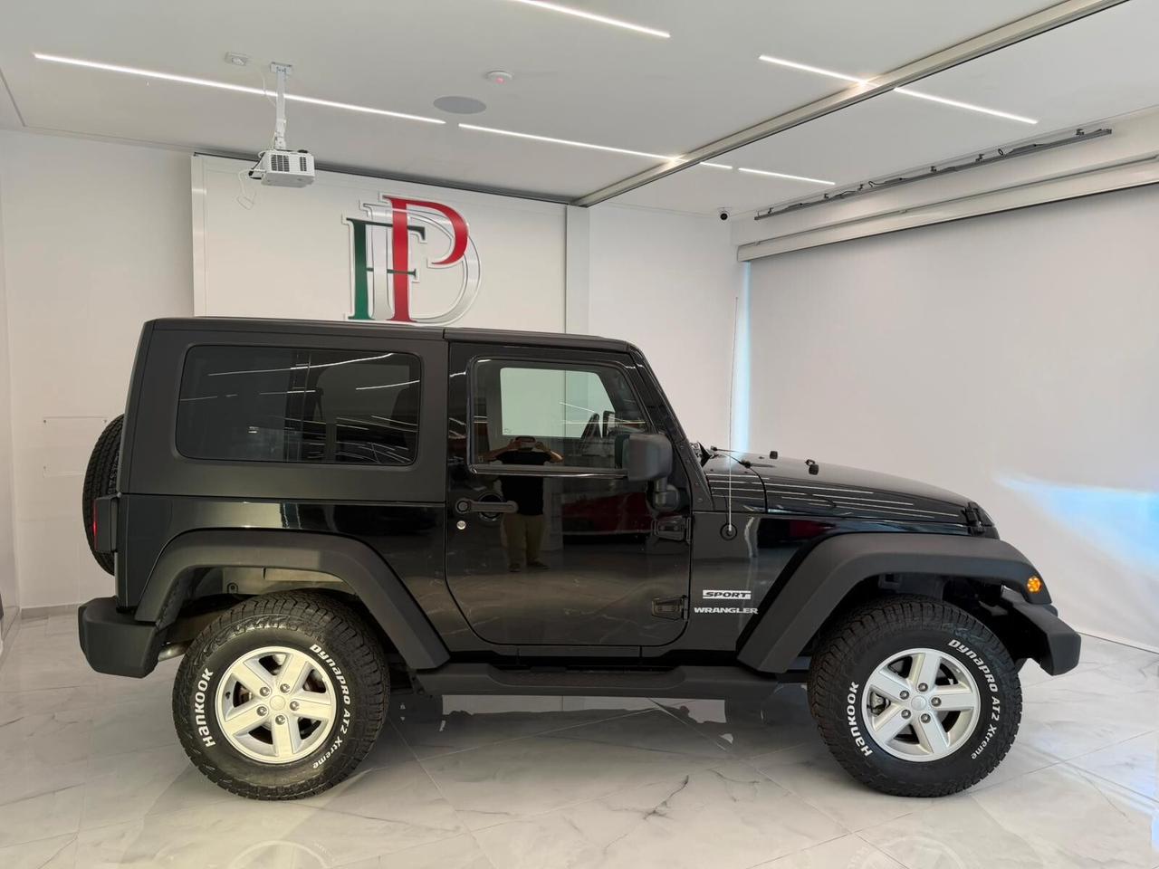 Jeep Wrangler 2.8 CRD Sport Plus