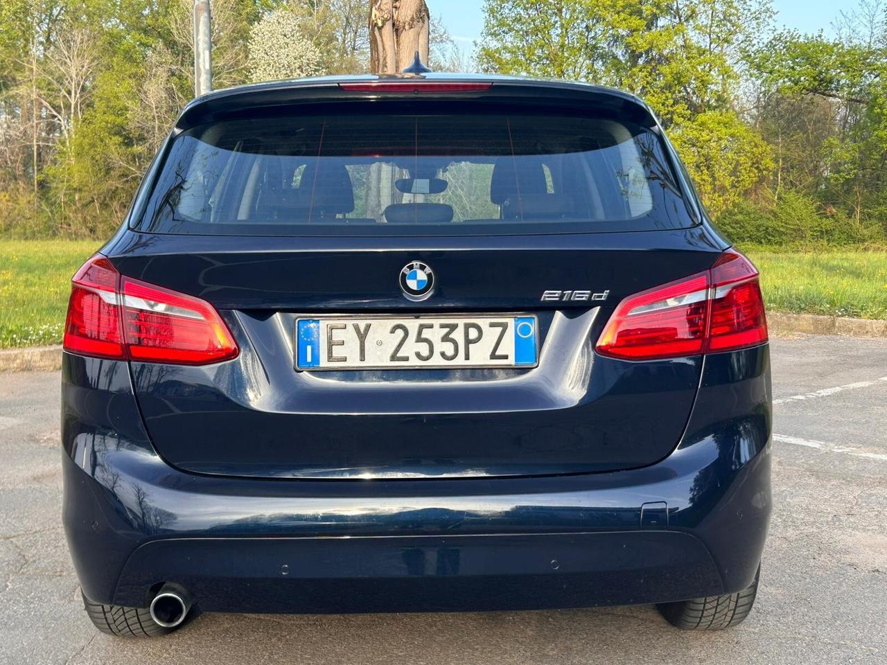 BMW 216d Active Tourer Navi Sensori Cruise Euro6 OK Neopatentati