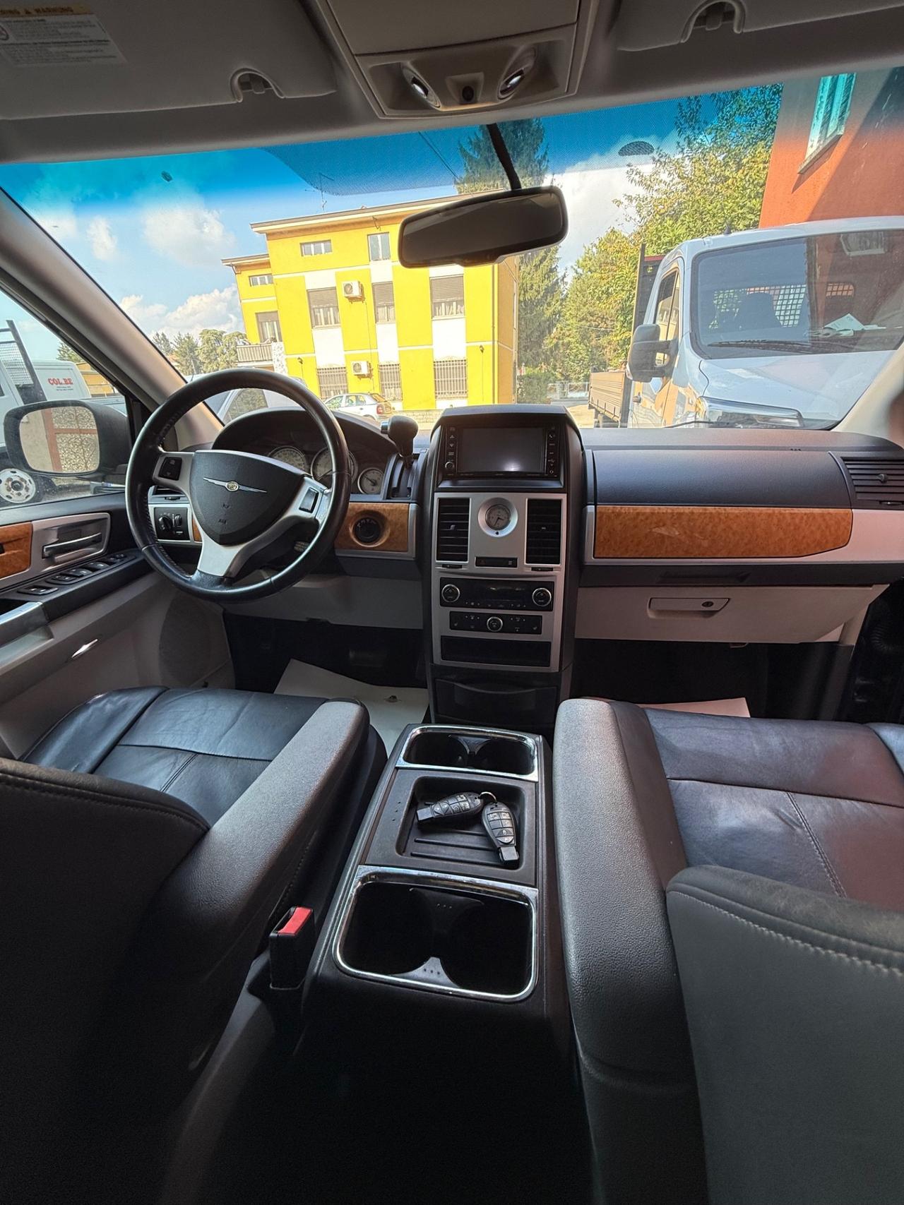 Chrysler Voyager Grand 2.8 CRD cat Limited Auto