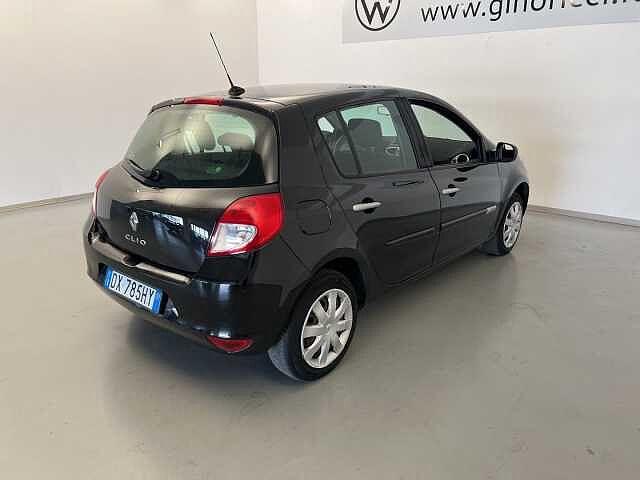 Renault Clio 1.2 16V 5 porte Confort