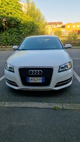 Audi A3 SPB 1.6 TDI CR F.AP. Young Edition