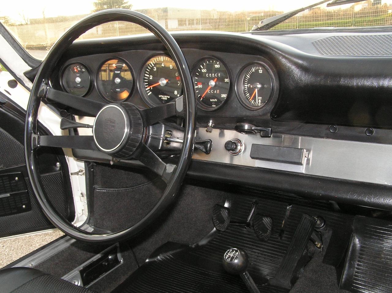 Porsche 911 Carrera T 2.0 Karmann SWB-Matching-Italiana