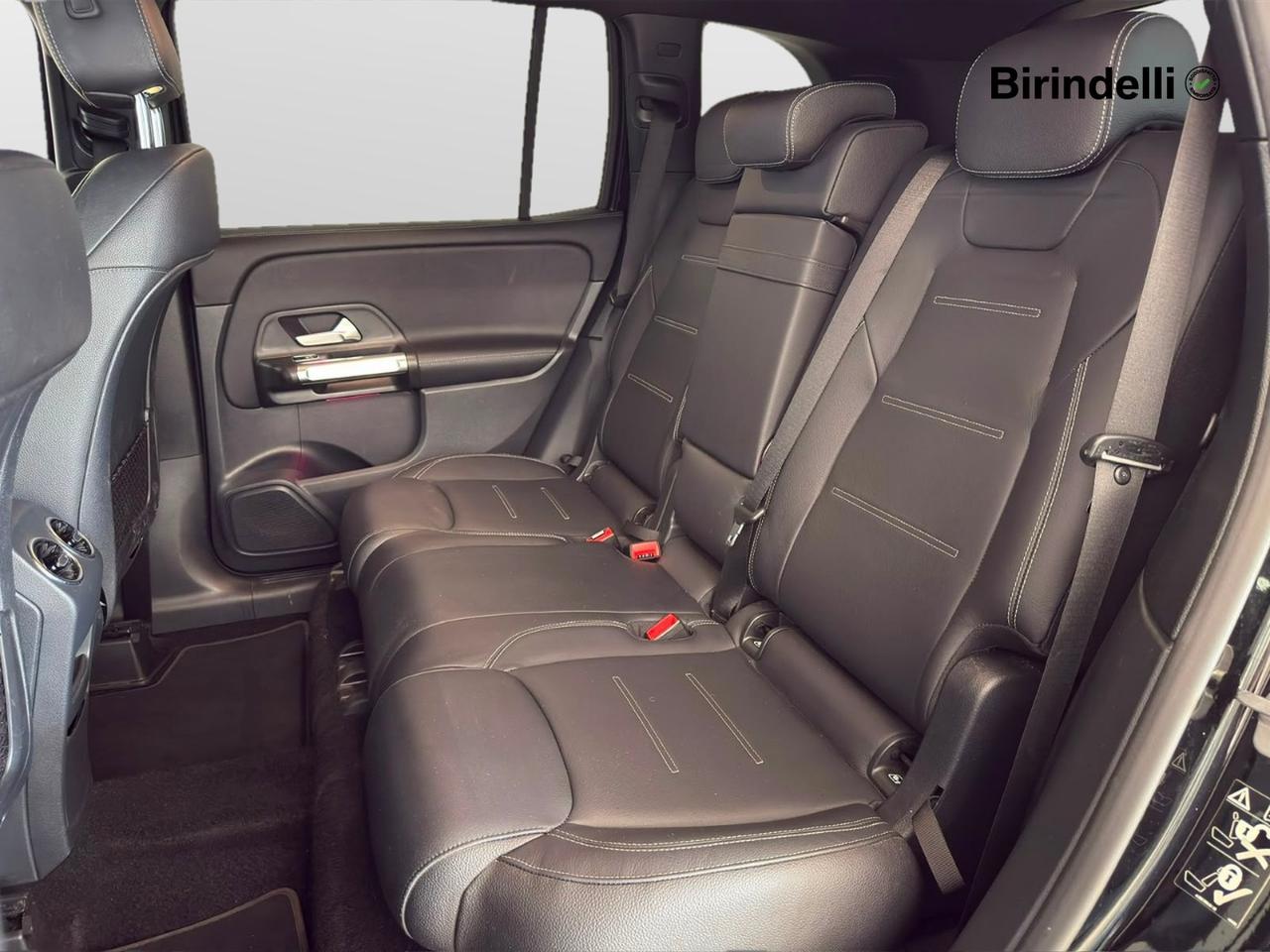 Mercedes-Benz GLB (X247) - GLB 180 d Automatic Premium