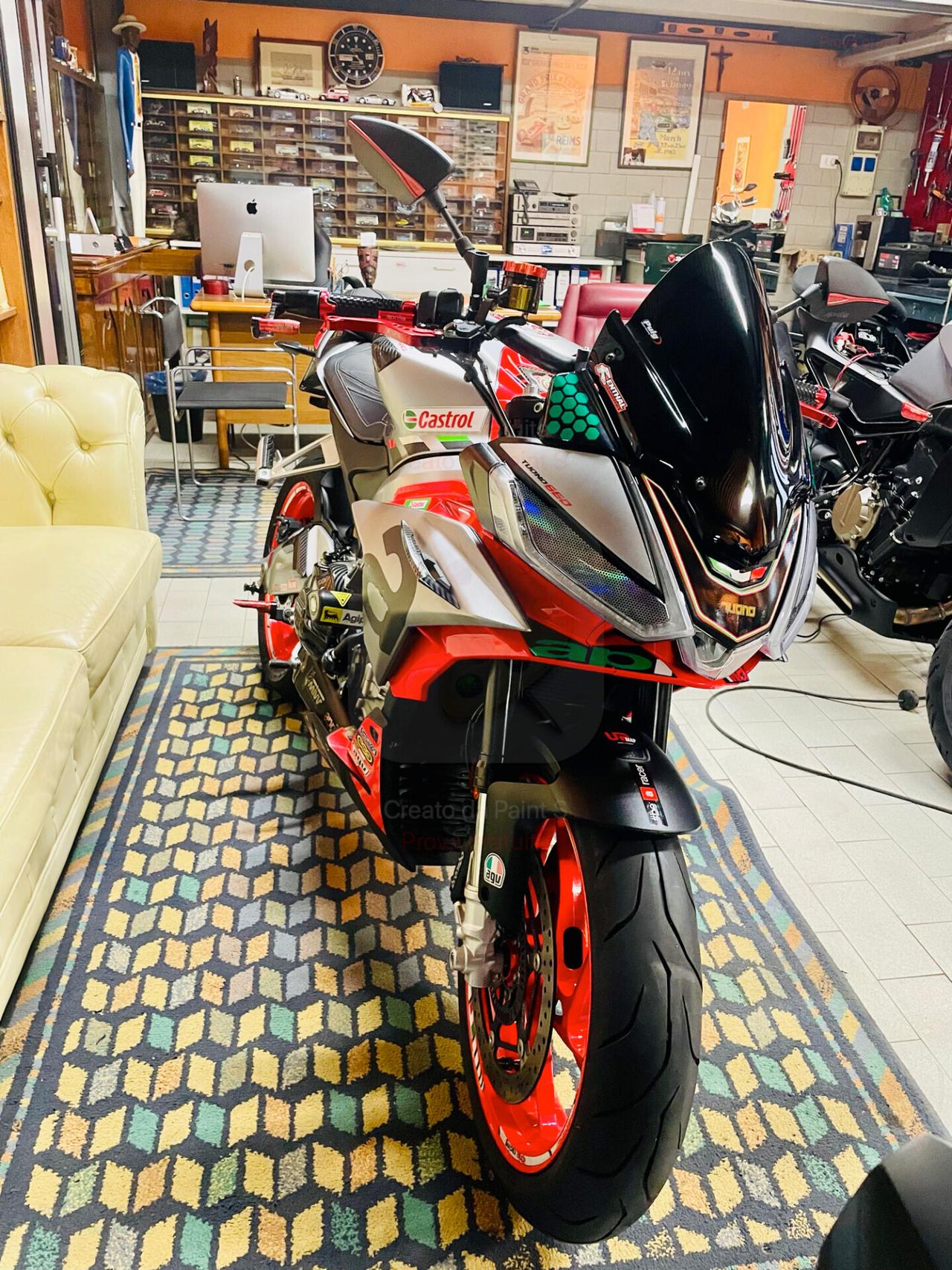 Aprilia Tuono 660