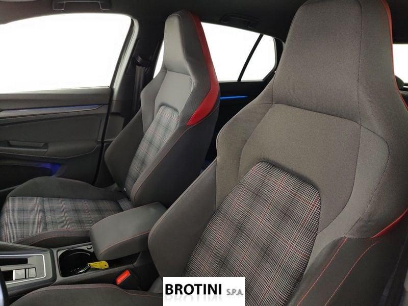 Volkswagen Golf GTI 2.0 TSI GTI
