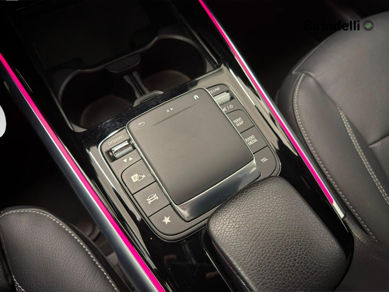 Mercedes-Benz GLB (X247) - GLB 180 d Automatic Premium