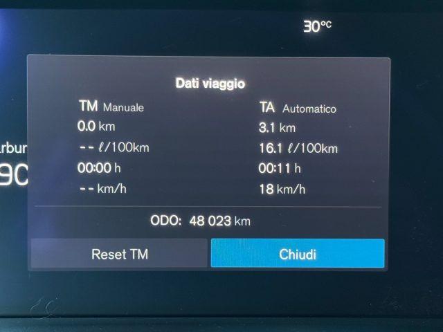 VOLVO XC40 B3 automatico Core