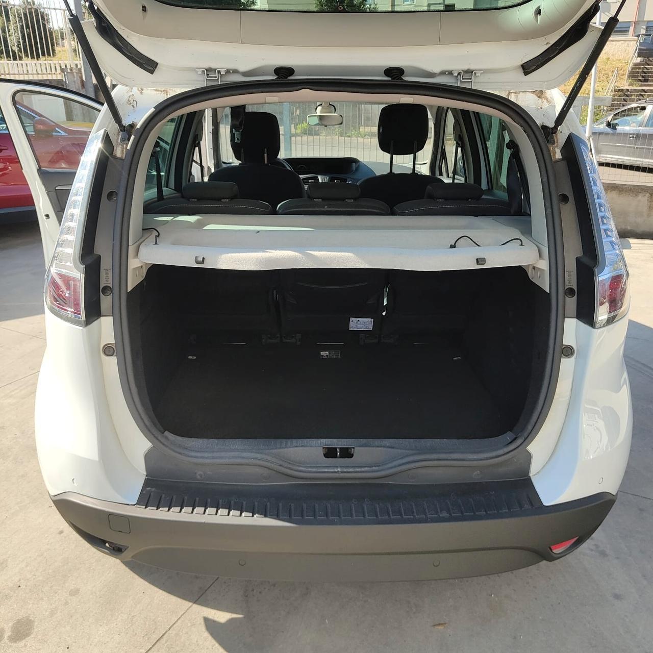 Renault Scenic Scénic XMod dCi 110 CV Start&Stop Energy Limited