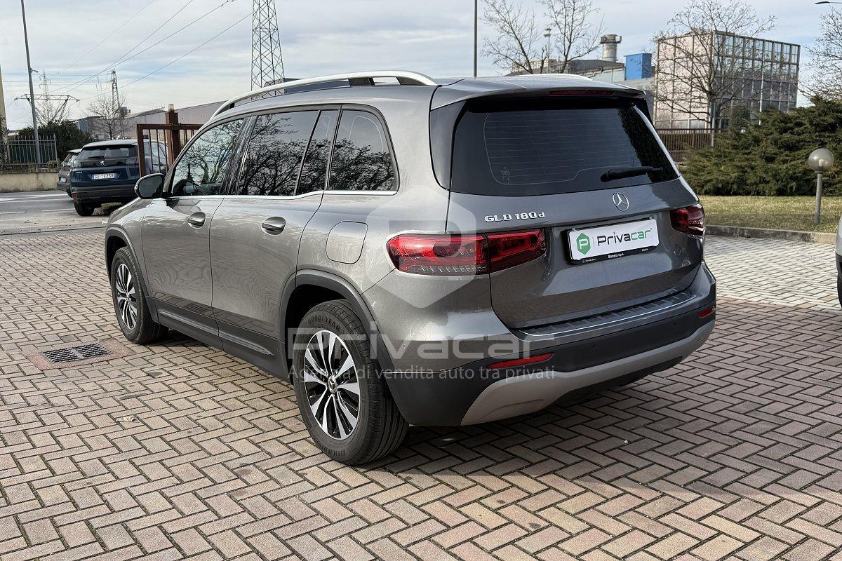 MERCEDES GLB 180 d Automatic Sport
