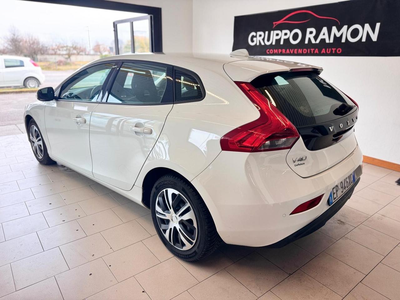 Volvo V40 D2 1.6 Momentum