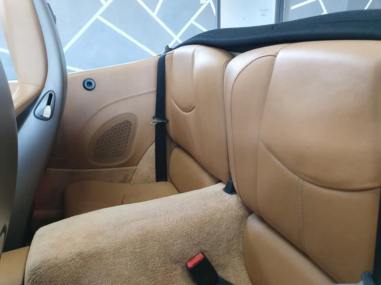 Porsche 911 Carrera Cabriolet