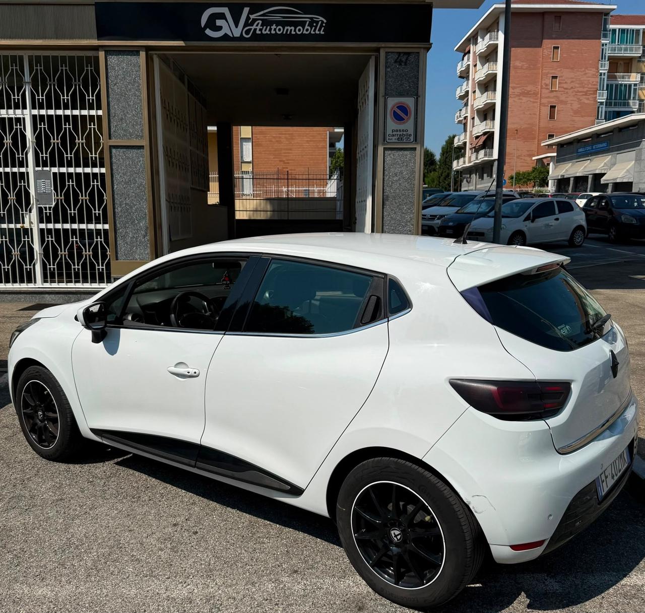 Renault Clio TCe 12V 90CV Start&Stop 5 porte Energy Excite