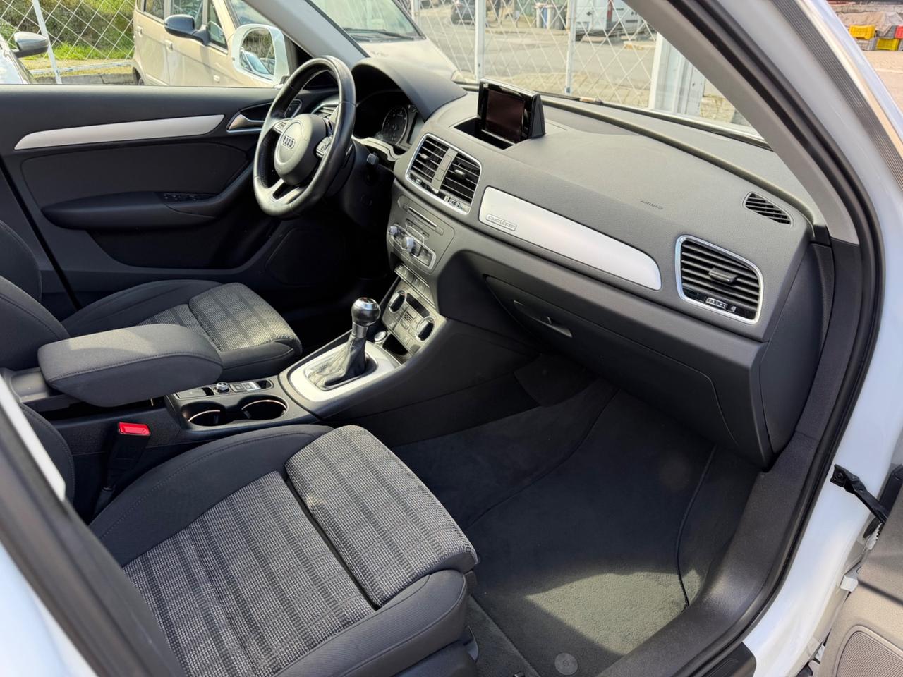 Audi Q3 2.0 TDI 150 CV quattro S tronic Sport