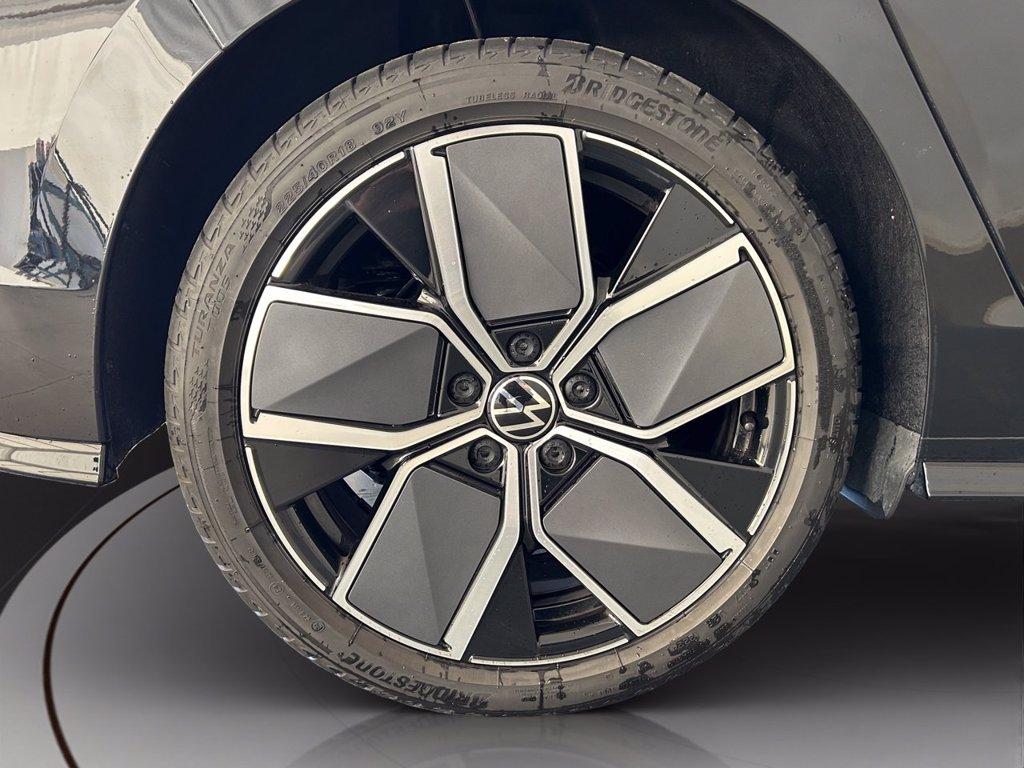 VOLKSWAGEN Golf 2.0 tdi r-line 150cv dsg del 2024