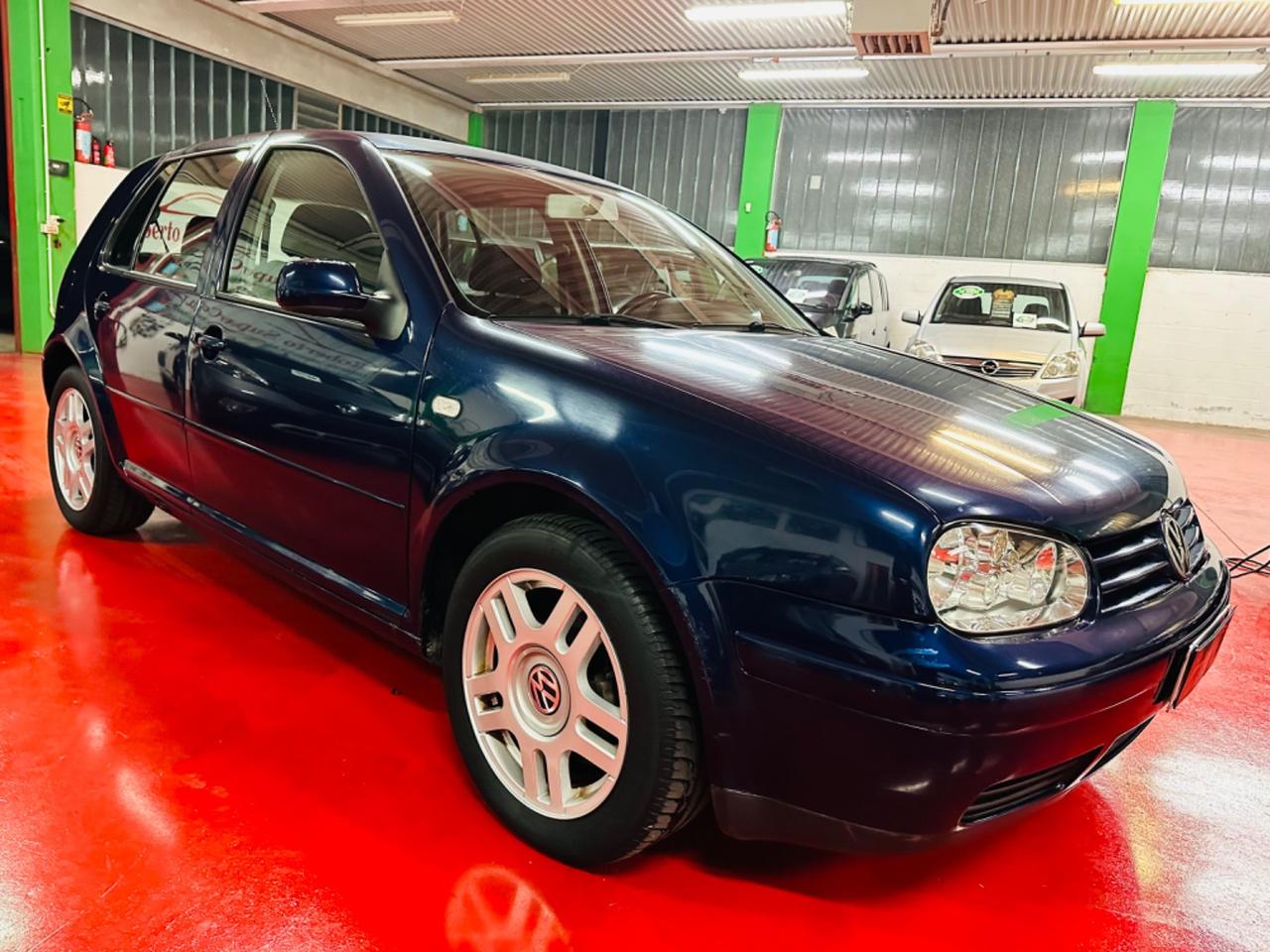 Volkswagen Golf 1.6 cat 5 porte Highline