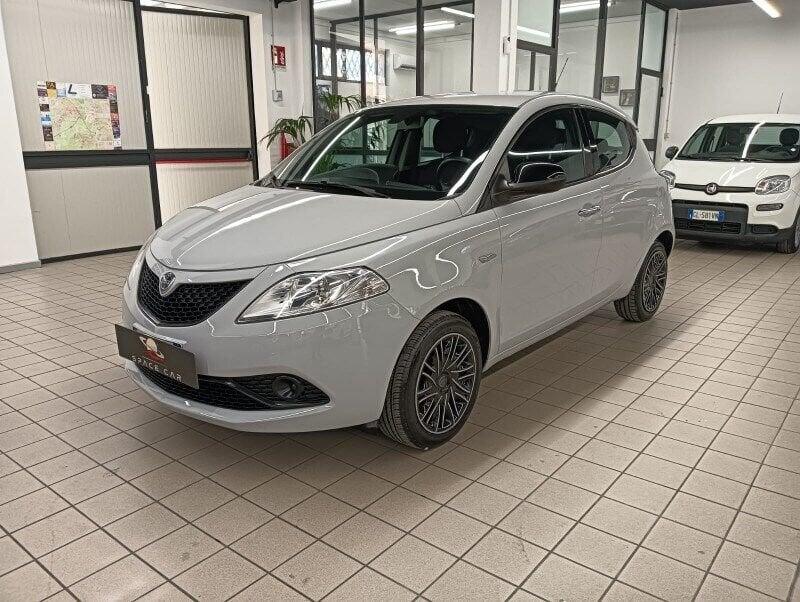 Lancia Ypsilon Ypsilon 1.2 69 CV 5 porte S&S Gold