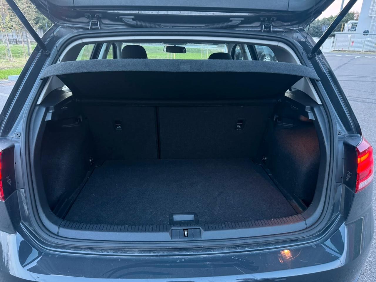 Volkswagen Golf 1.0 TSI 85 CV 5p. Trendline BlueMotion Technology