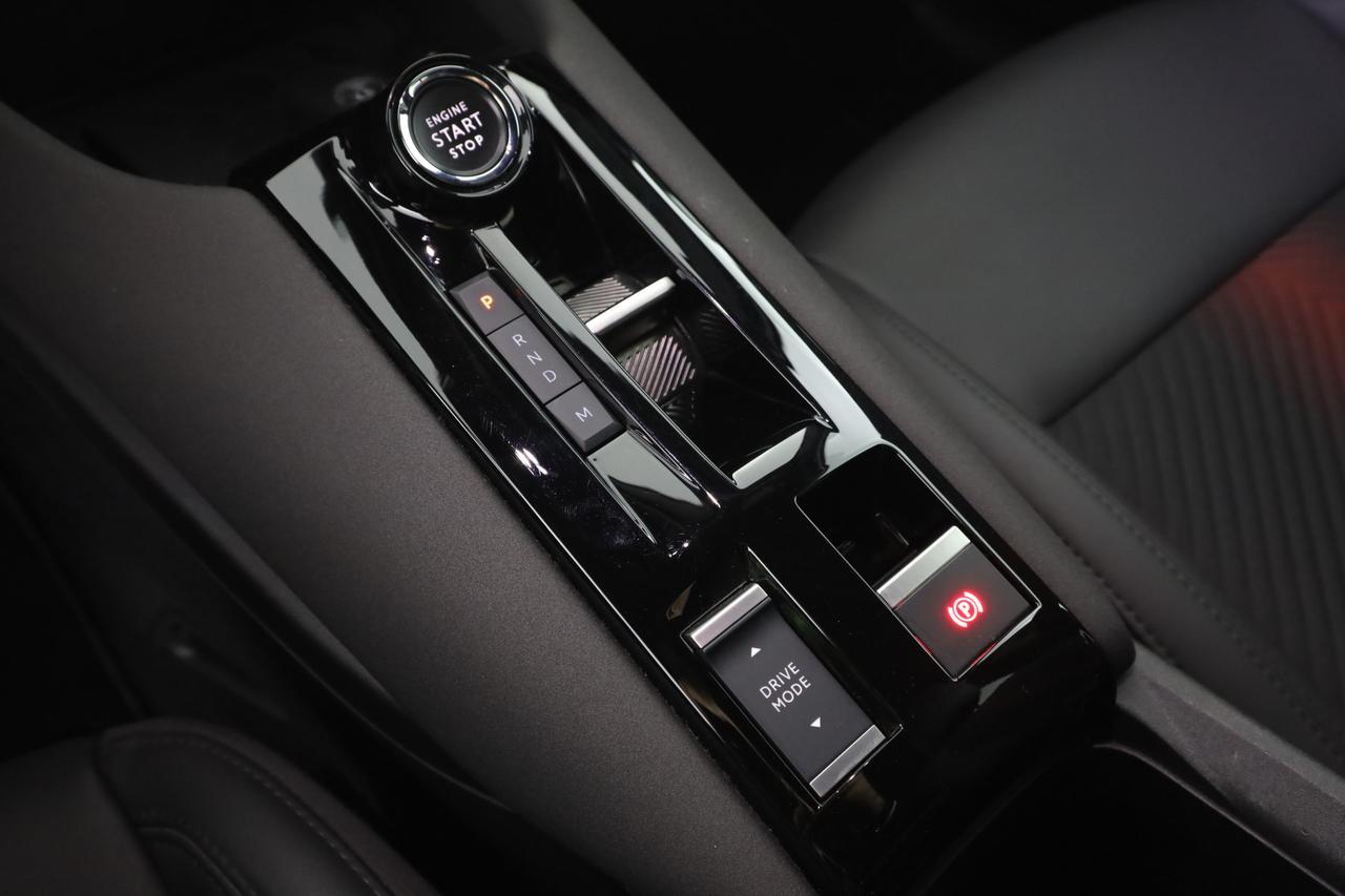 ALFA ROMEO Junior 1.2 136 CV Hybrid eDCT6 Speciale