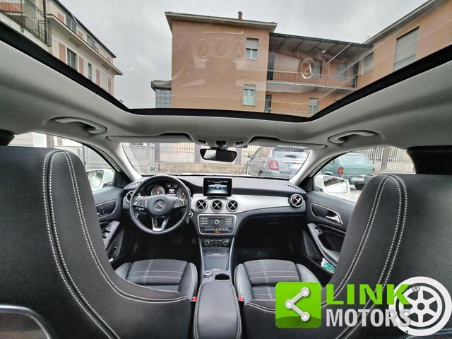 MERCEDES-BENZ GLA 180 Automatic Sport GARANZIA INCLUSA