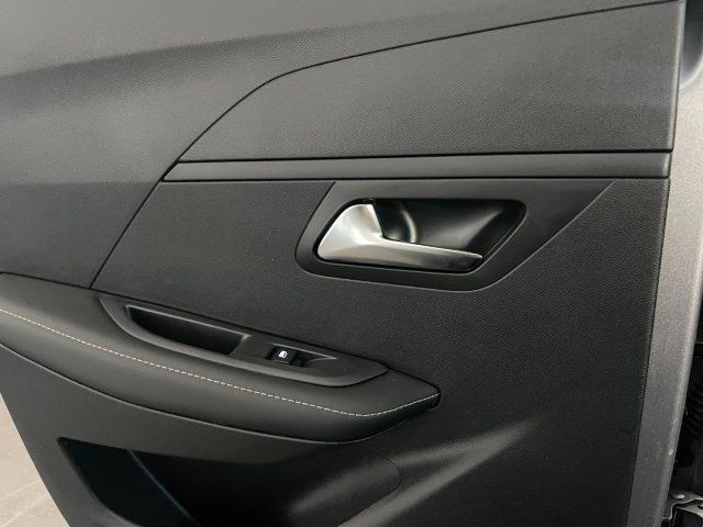 PEUGEOT 208 1.2 PureTech 100 CV Allure KM0 MY25