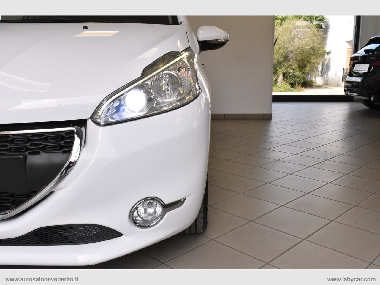 PEUGEOT 208 1.4 HDi 68 CV 5p. Allure