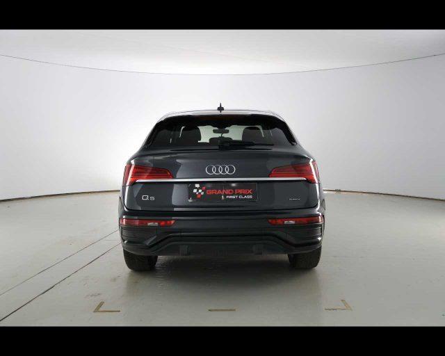 AUDI Q5 SPB 40 TDI quattro S tronic Business Advanced