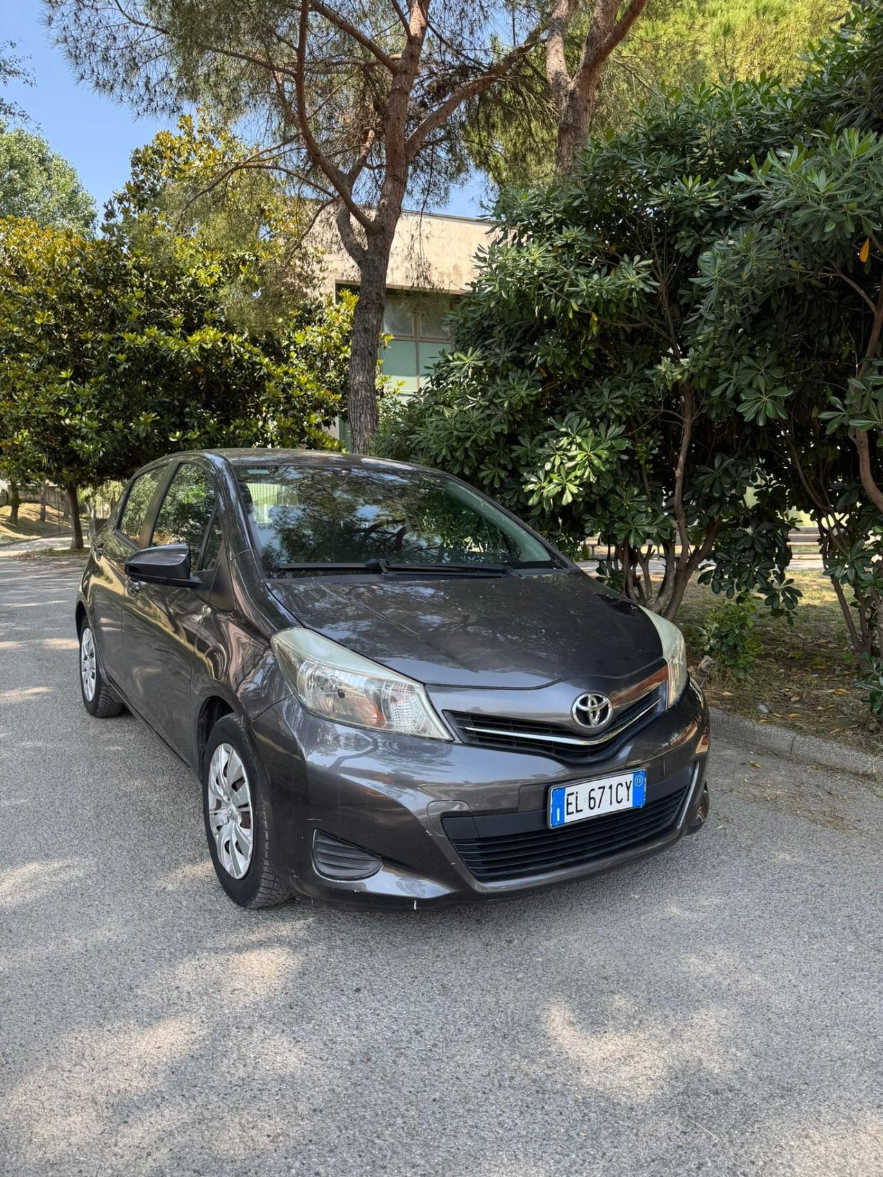 Toyota Yaris 1.3 5 porte Lounge