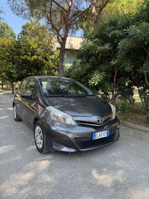 Toyota Yaris 1.3 5 porte Lounge