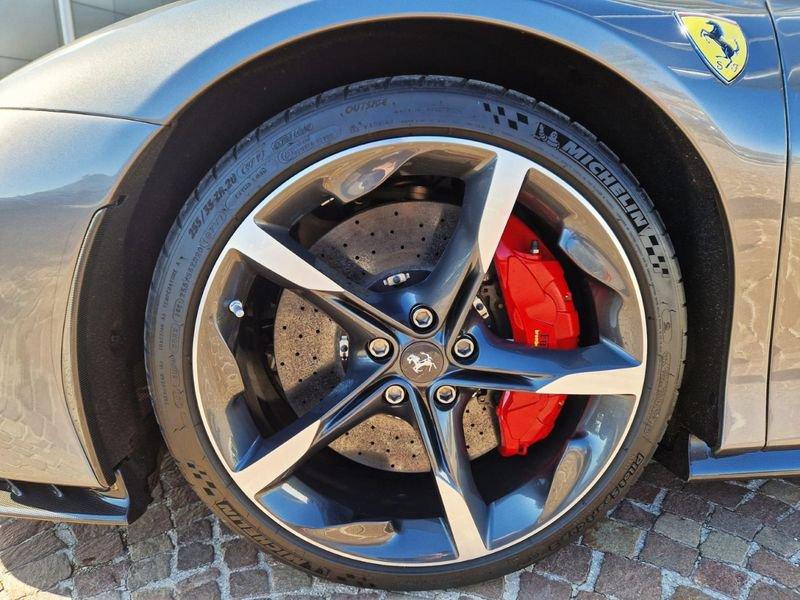 Ferrari SF90 SF90 Stradale